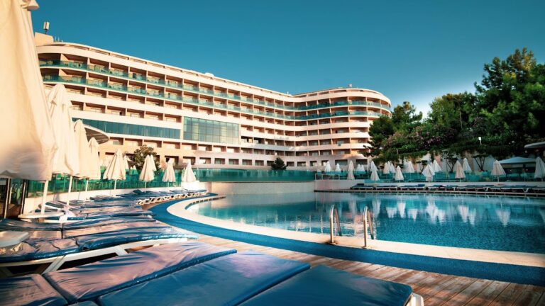 A Good Life Utopia Family Resort